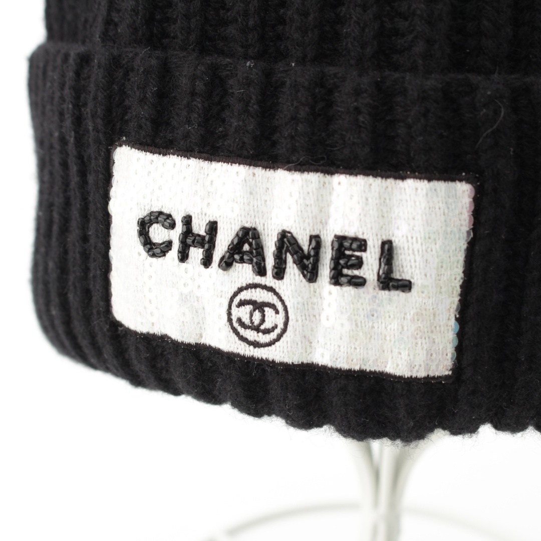 CHANEL - シャネル 23AW ロゴ ココマーク スパンコール ニット CHANEL - シャネル 23AW ロゴ ココマーク スパンコール ニット