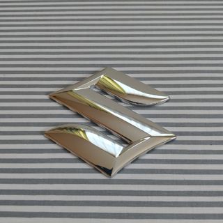 スズキ - ジムニー(JB64JB74) 海外純正部品 バックドアラッチ スズキ - ジムニー(JB64JB74) 海外純正部品 バックドアラッチ