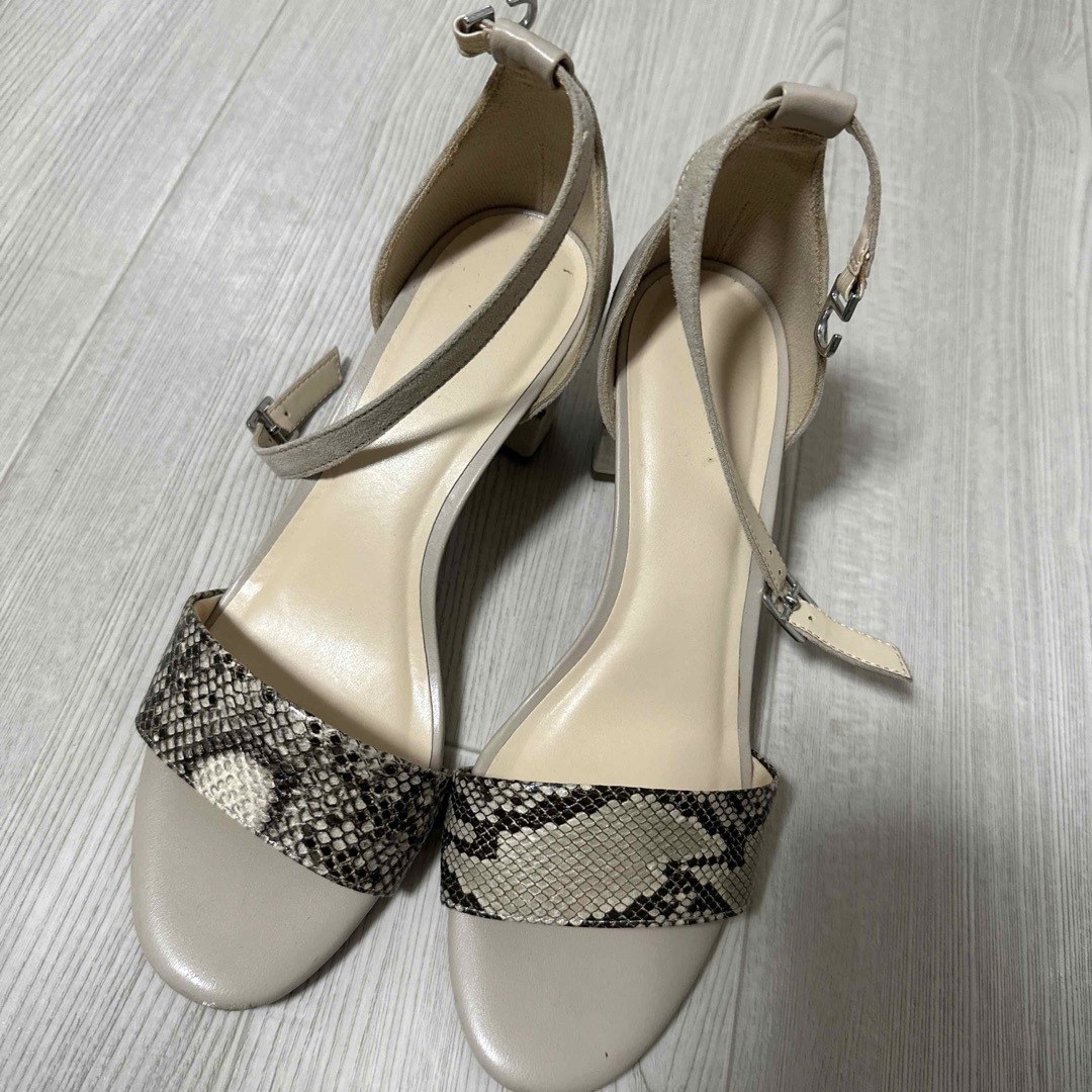 パイソン柄 サンダルの通販 by おうでんさいさい's shop|ラクマ パイソン柄 サンダルの通販 by おうでんさいさい's shop|ラクマ