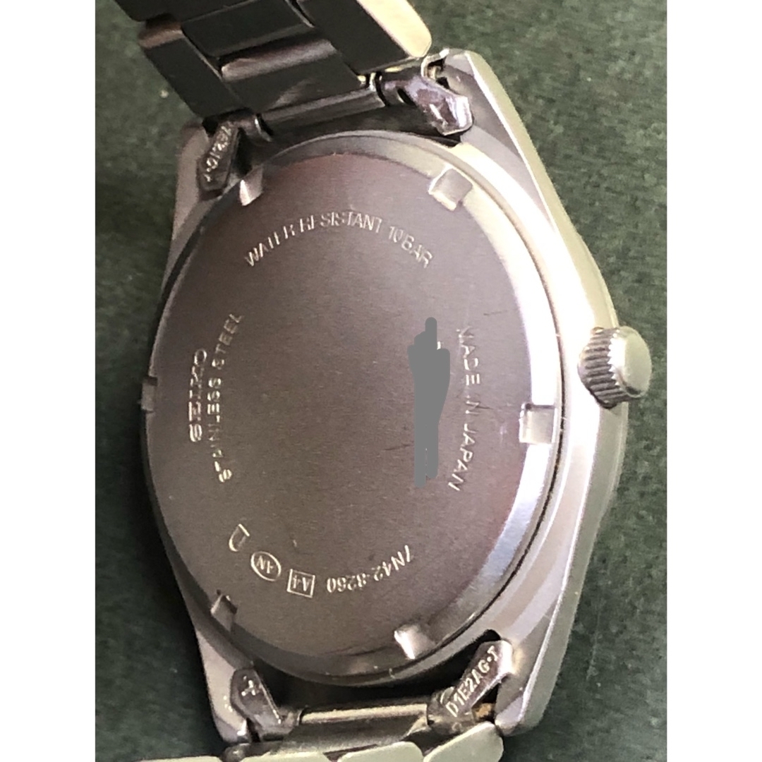SEIKO - 完動良品 SEIKO ミリタリー 黒文字盤 7N42-8260 SBCA001 SEIKO - 完動良品 SEIKO ミリタリー 黒文字盤 7N42-8260 SBCA001