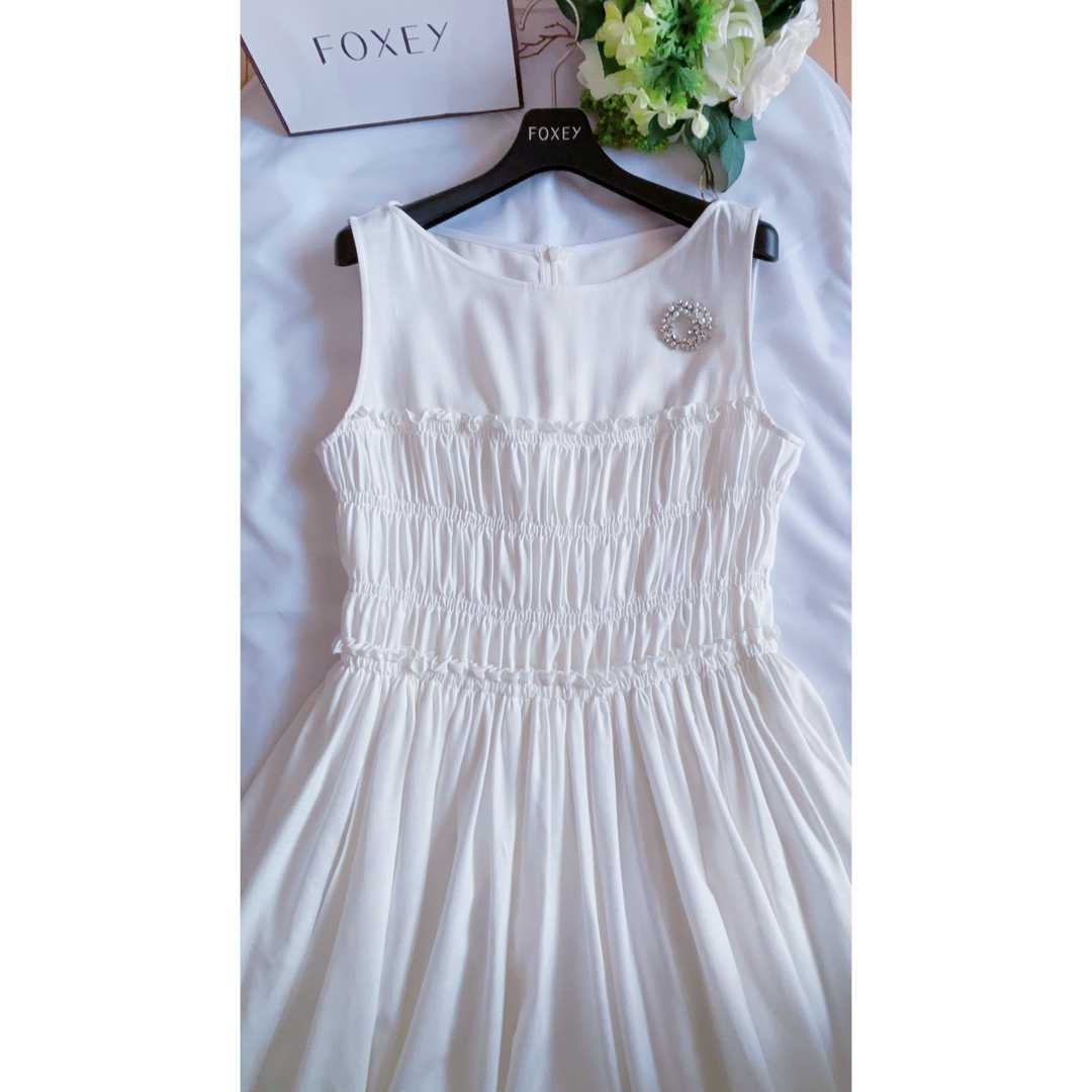 FOXEY - FOXEY スプリングピクニックワンピース希少42新品同様 FOXEY - FOXEY スプリングピクニックワンピース希少42新品同様