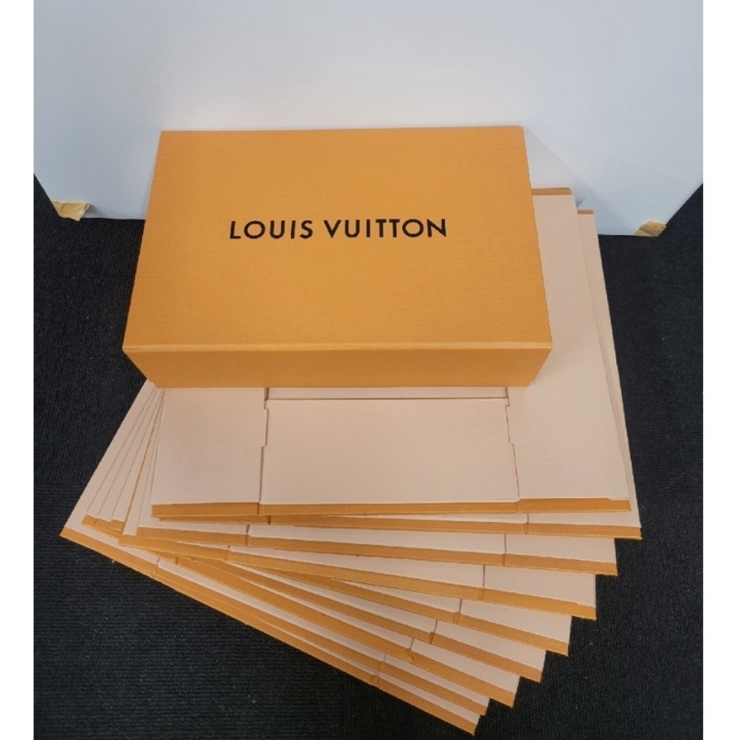 LOUIS VUITTON - 【新品】ルイヴィトン 空箱(横幅27.5cm) バッグ LOUIS VUITTON - 【新品】ルイヴィトン 空箱(横幅27.5cm) バッグ
