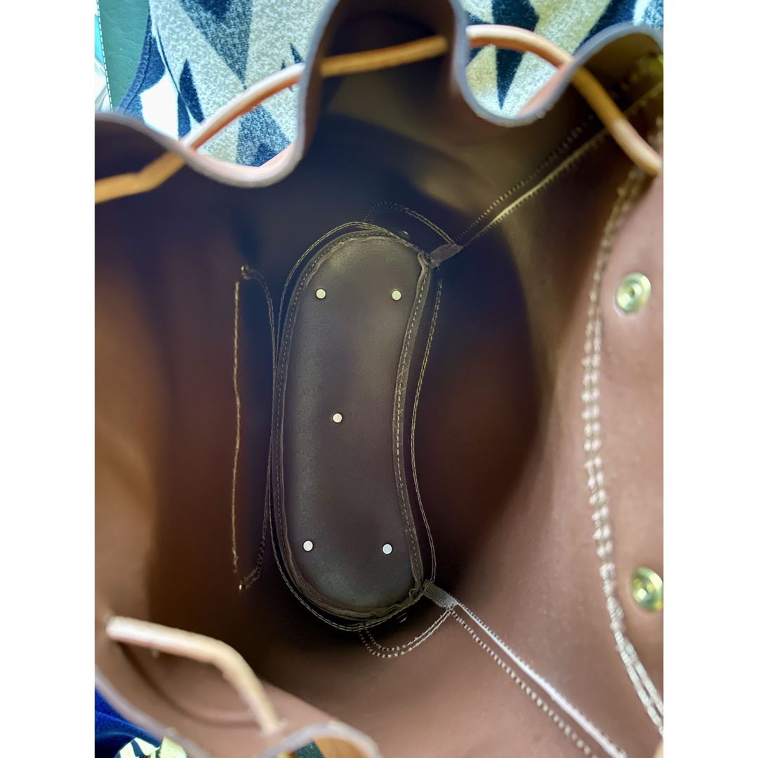 HERZ - 【ほぼ新品•鋲付き】迫力のWポケットリュック ヘルツ HERZ - 【ほぼ新品•鋲付き】迫力のWポケットリュック ヘルツ