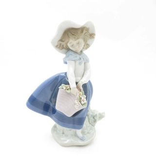 LLADRO リヤドロ 5521 きれいな花ばかり フィギュリン 1点 置物 LLADRO リヤドロ 5521 きれいな花ばかり フィギュリン 1点 置物