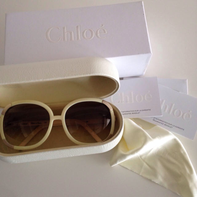 Chloe(クロエ)のfemi様お取り置き レディースのファッション小物(サングラス/メガネ)の商品写真