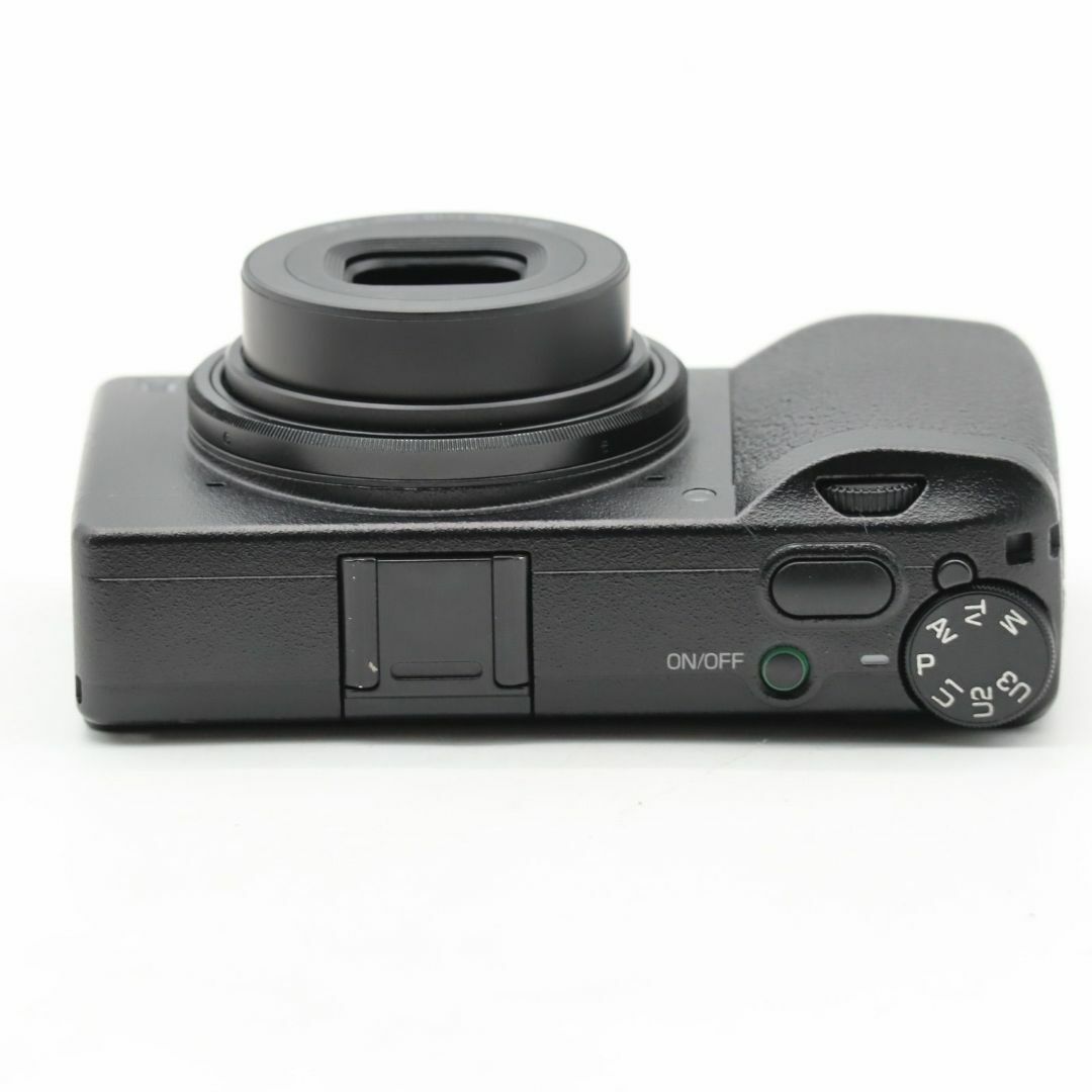 RICOH - 【ショット数2,864回】RICOH GR IIIの通販 by em-Market RICOH - 【ショット数2,864回】RICOH GR IIIの通販 by em-Market