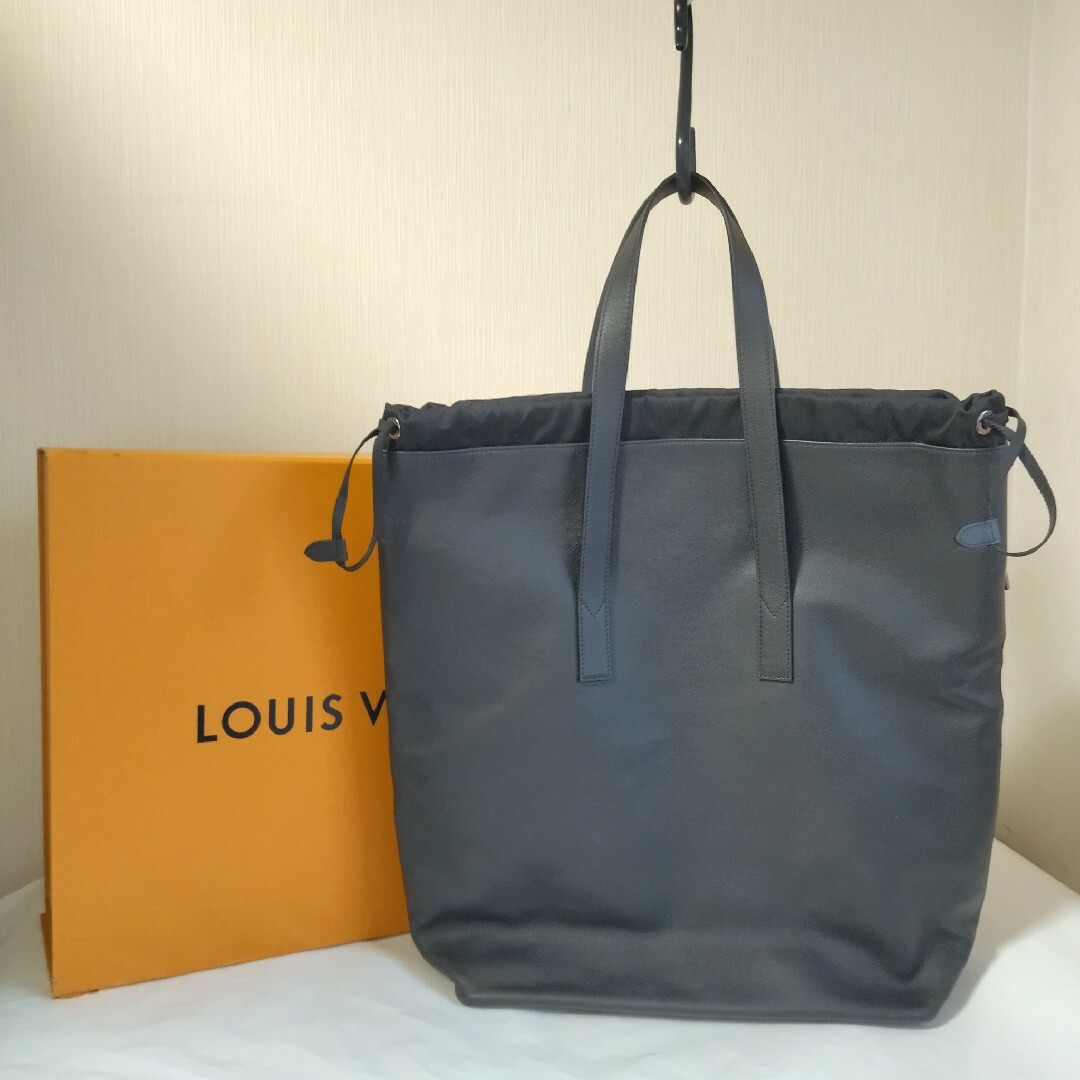 LOUIS VUITTON - 【美品】ルイヴィトン カバライト タイガ LOUIS VUITTON - 【美品】ルイヴィトン カバライト タイガ
