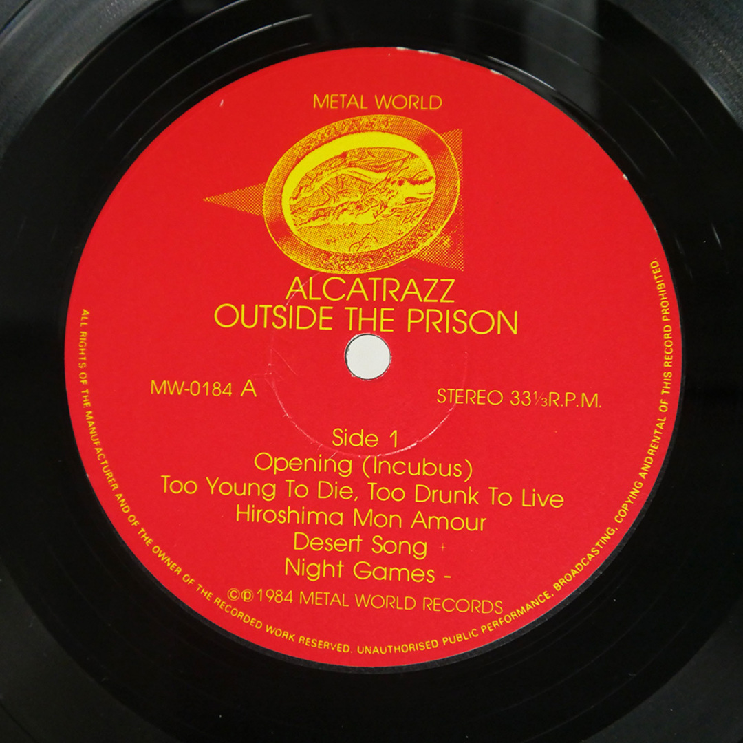 US盤 ALCATRAZZ/OUT SIDE THE PRISON/METALWORLD MW0184 LPの US盤 ALCATRAZZ/OUT SIDE THE PRISON/METALWORLD MW0184 LPの