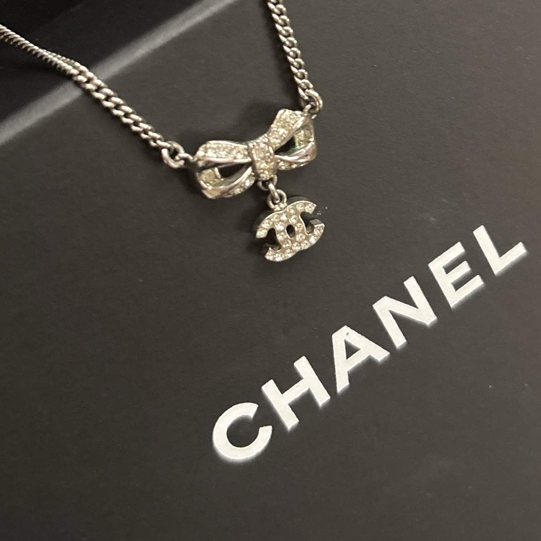 CHANEL - シャネル ココマーク ネックレス リボンの通販 by 華's CHANEL - シャネル ココマーク ネックレス リボンの通販 by 華's