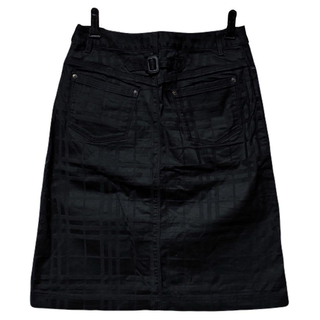 BURBERRY - 【美品】BURBERRY LONDON ひざ丈スカート タイト BURBERRY - 【美品】BURBERRY LONDON ひざ丈スカート タイト