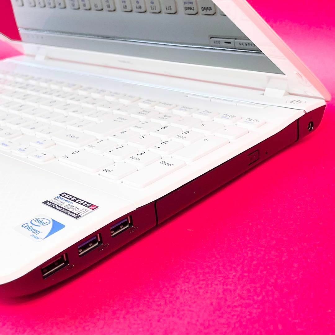 NEC - 売り切れ続出‼️薄型ノートパソコン✨️おしゃれホワイト NEC - 売り切れ続出‼️薄型ノートパソコン✨️おしゃれホワイト