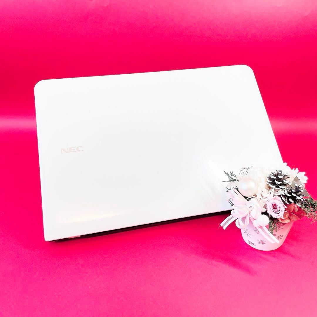NEC - 売り切れ続出‼️薄型ノートパソコン✨️おしゃれホワイト NEC - 売り切れ続出‼️薄型ノートパソコン✨️おしゃれホワイト
