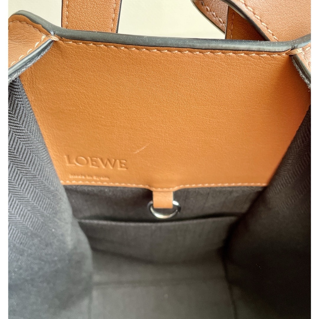 LOEWE - ロエベ ハンドバッグ ハンモック スモール タン 2way LOEWE - ロエベ ハンドバッグ ハンモック スモール タン 2way