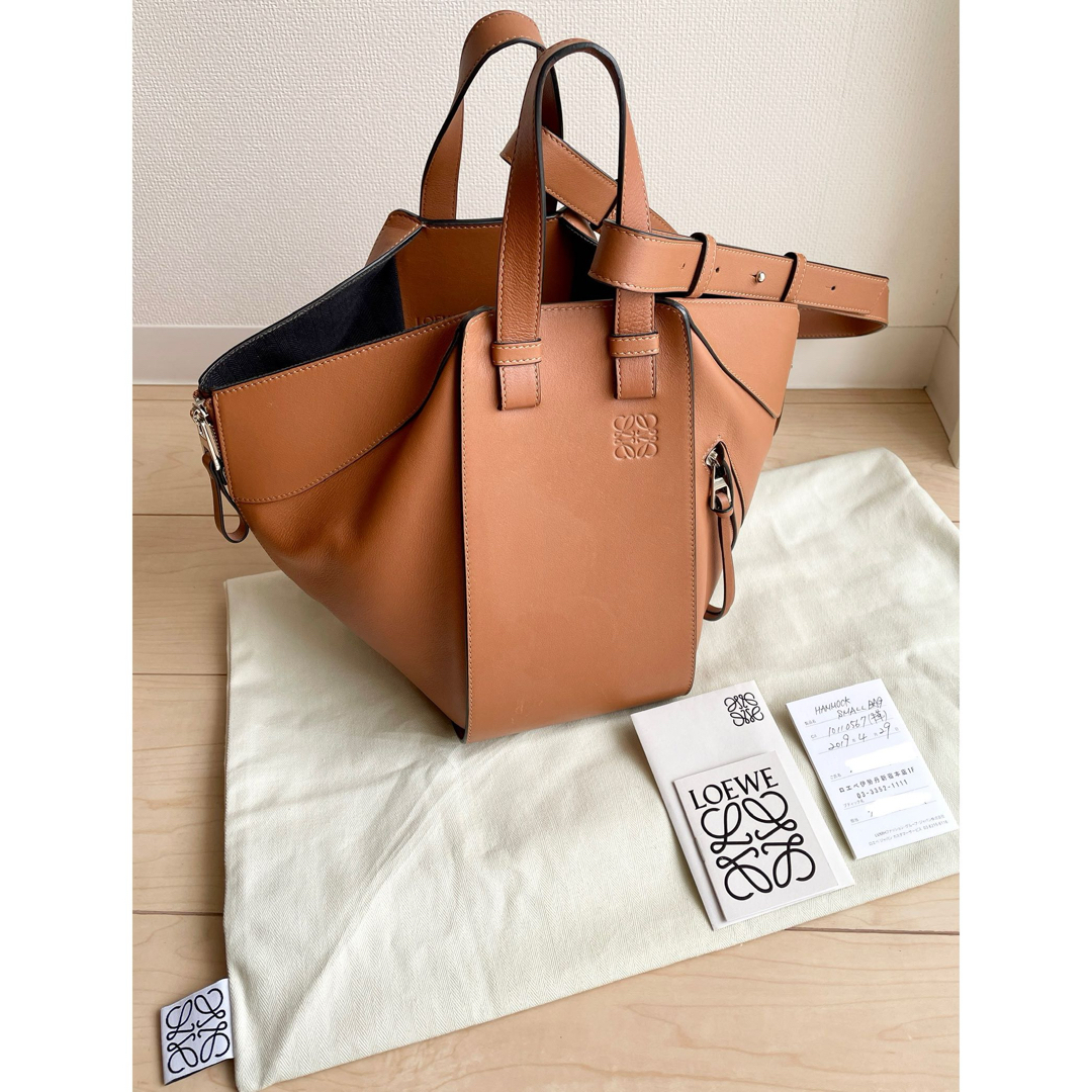 LOEWE - ロエベ ハンドバッグ ハンモック スモール タン 2way LOEWE - ロエベ ハンドバッグ ハンモック スモール タン 2way