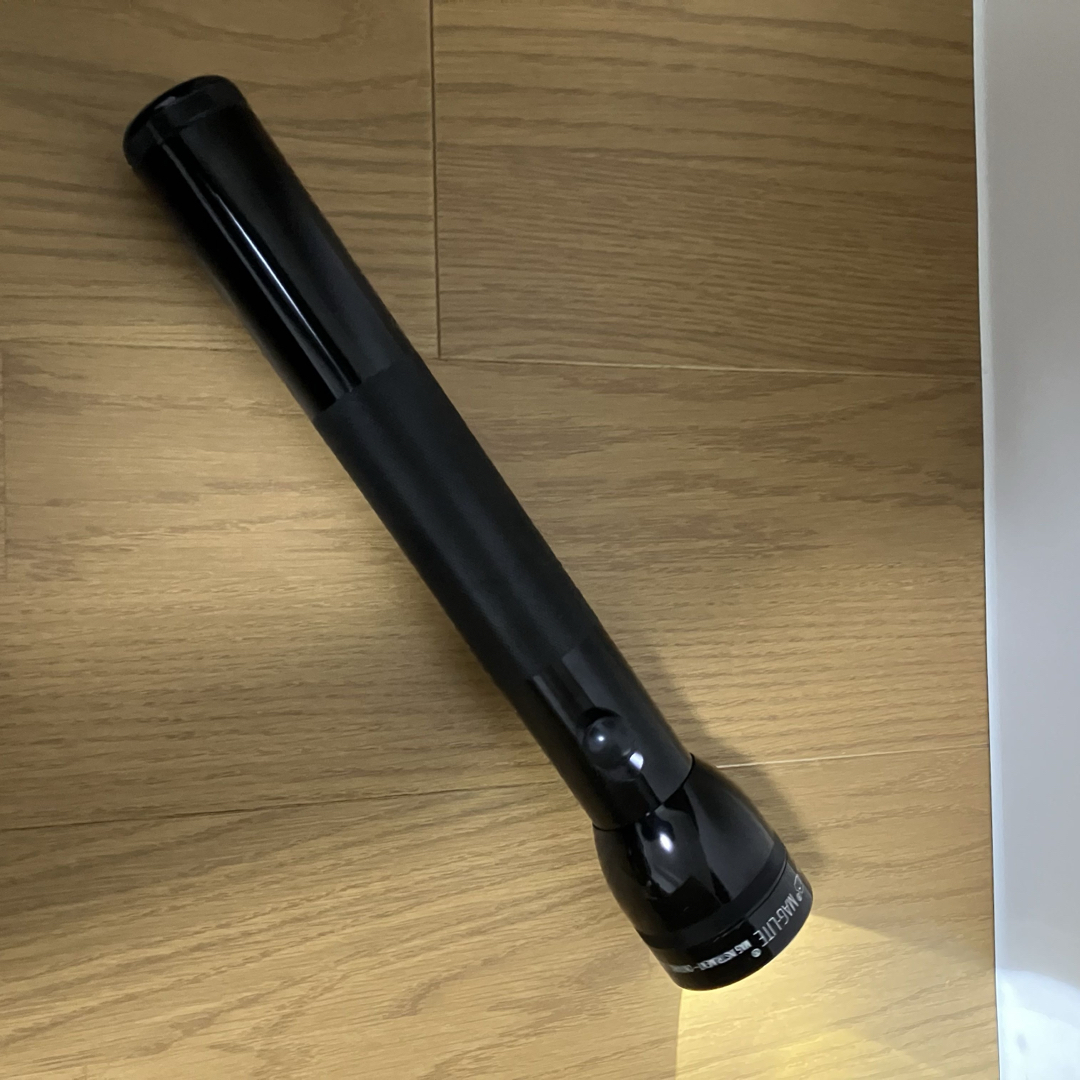 MAG-LITE - マグライト 単1 3本 LEDの通販 by 梅太郎's shop MAG-LITE - マグライト 単1 3本 LEDの通販 by 梅太郎's shop