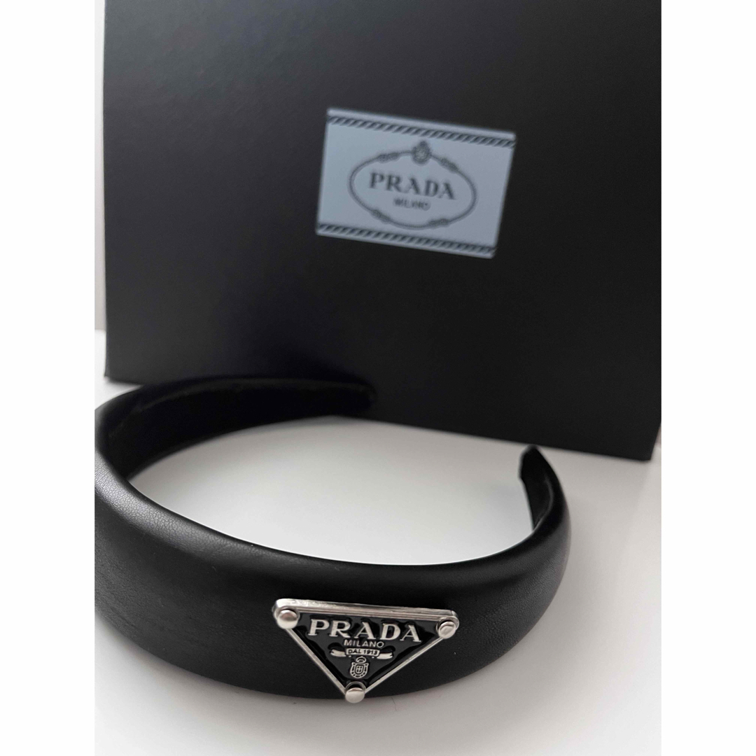 PRADA - プラダ レザーカチューシャの通販 by soouuhina|プラダ PRADA - プラダ レザーカチューシャの通販 by soouuhina|プラダ