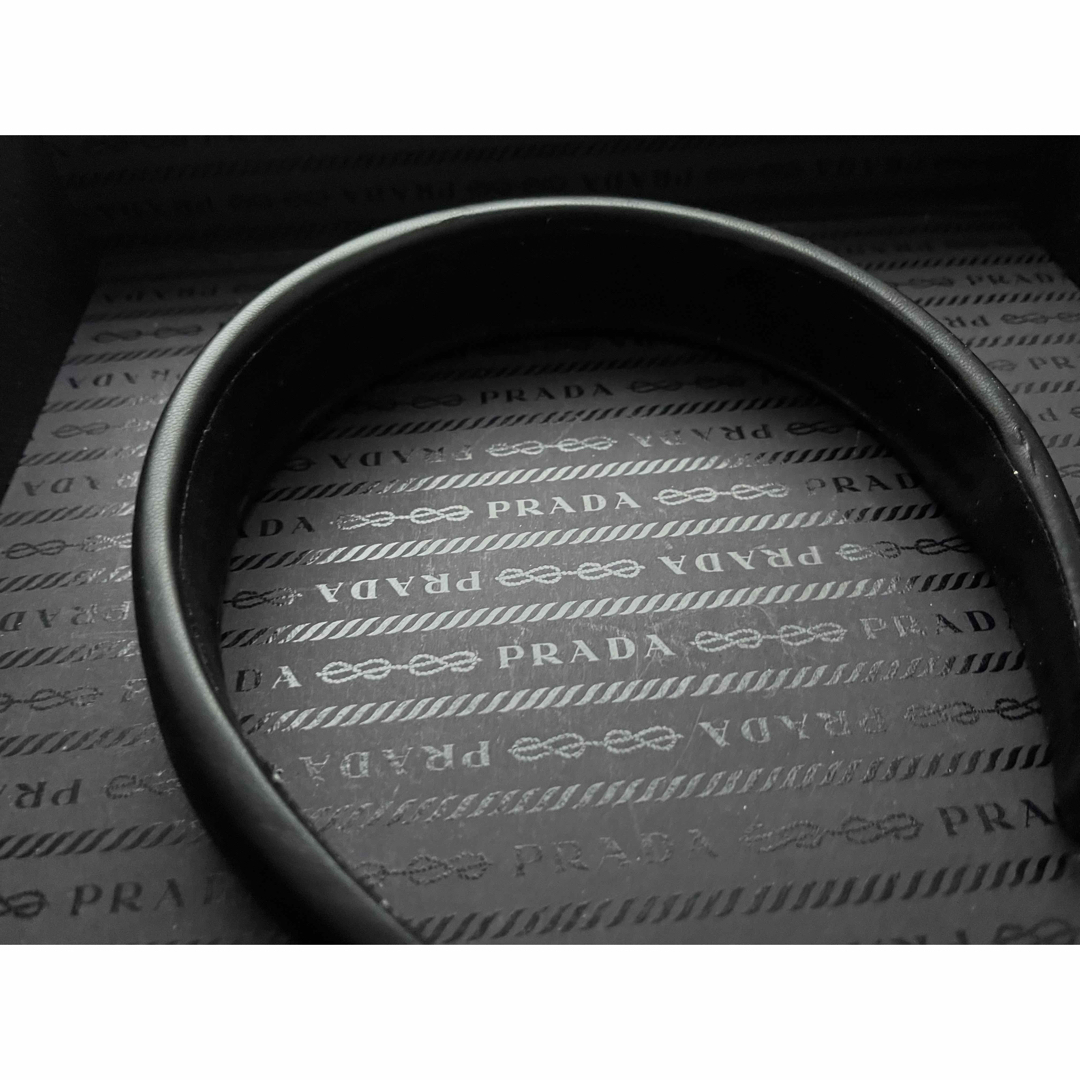 PRADA - プラダ レザーカチューシャの通販 by soouuhina|プラダ PRADA - プラダ レザーカチューシャの通販 by soouuhina|プラダ