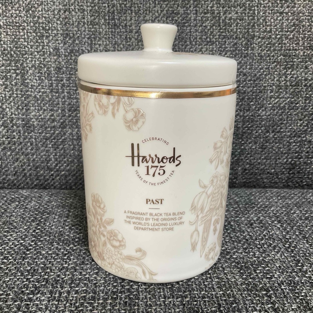 Harrods - ハロッズ 175周年記念 紅茶の通販 by ユリル's shop Harrods - ハロッズ 175周年記念 紅茶の通販 by ユリル's shop