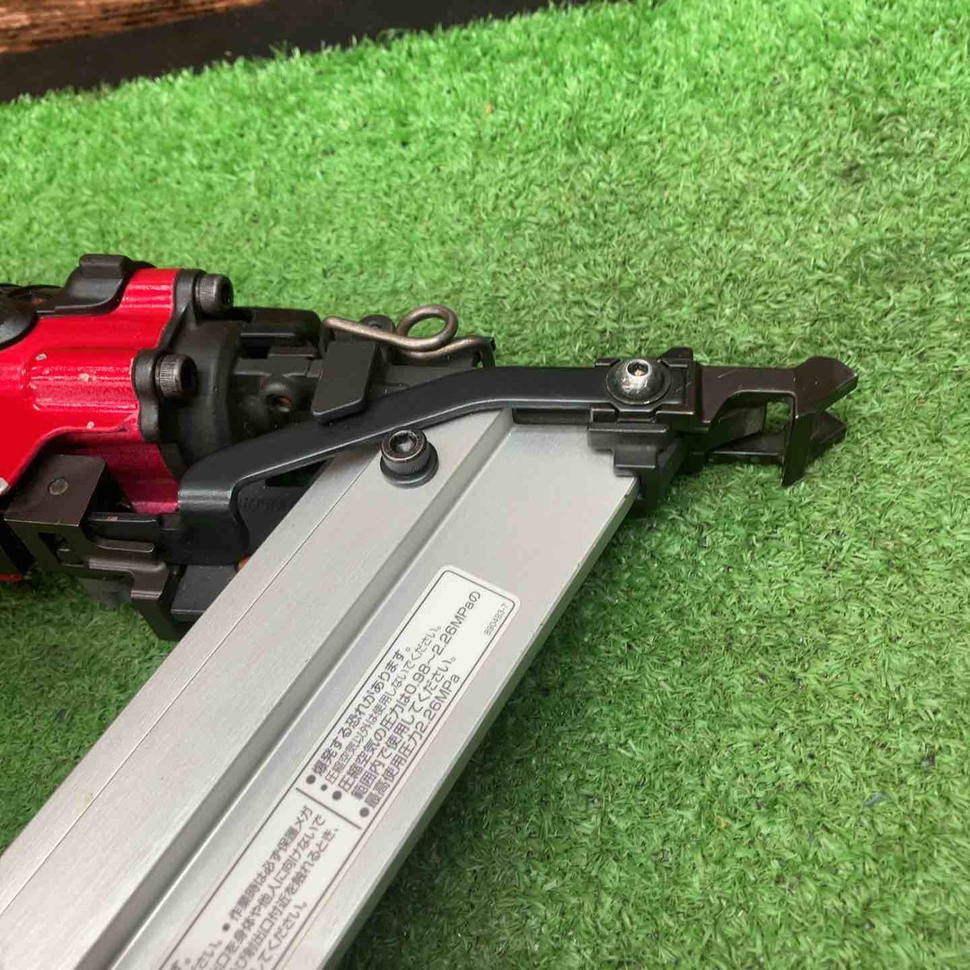 マキタ(makita) 高圧フロアタッカ AF530H【川越店】の通販 by マキタ(makita) 高圧フロアタッカ AF530H【川越店】の通販 by