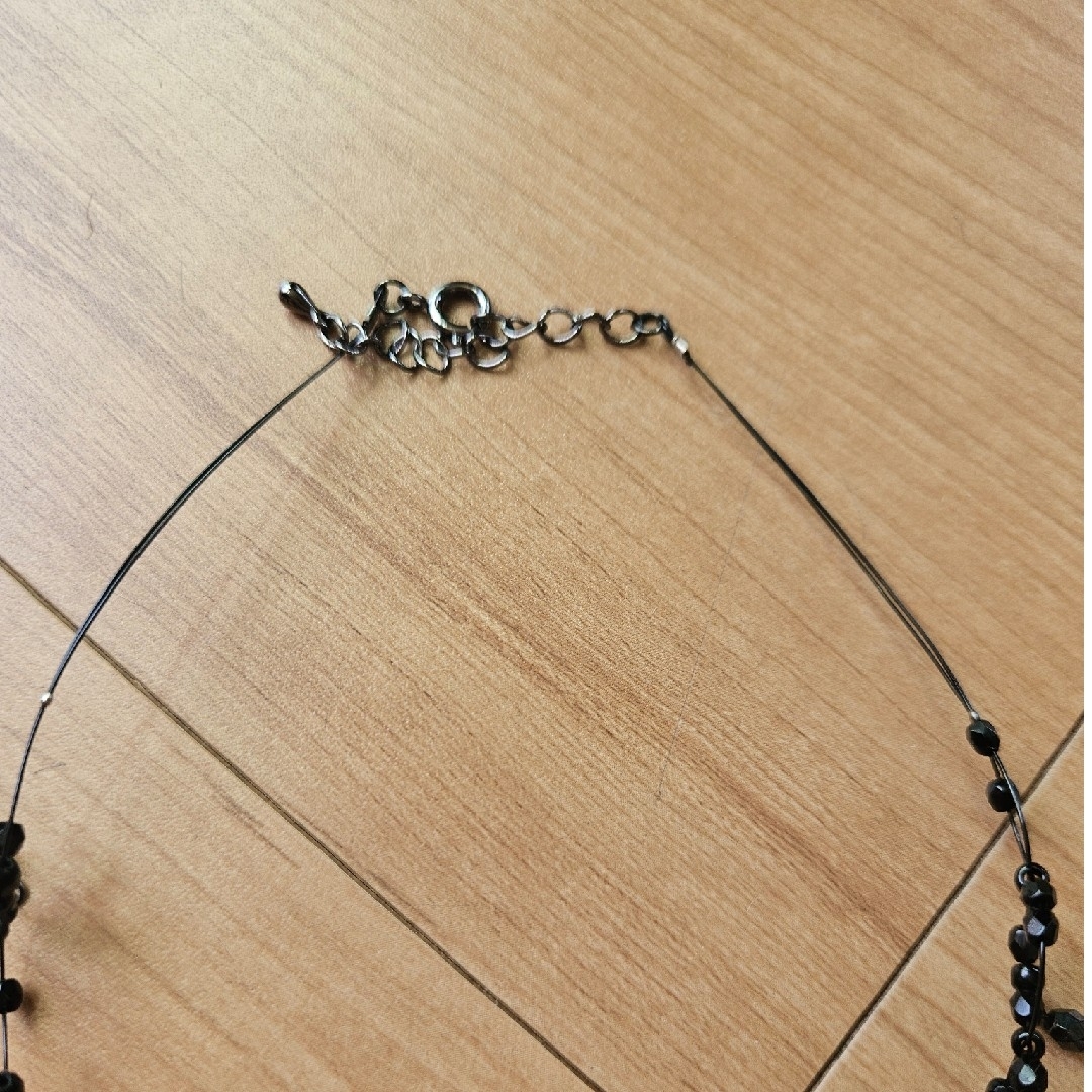 黒　チョーカー　ブラックビーズ レディースのアクセサリー(ネックレス)の商品写真