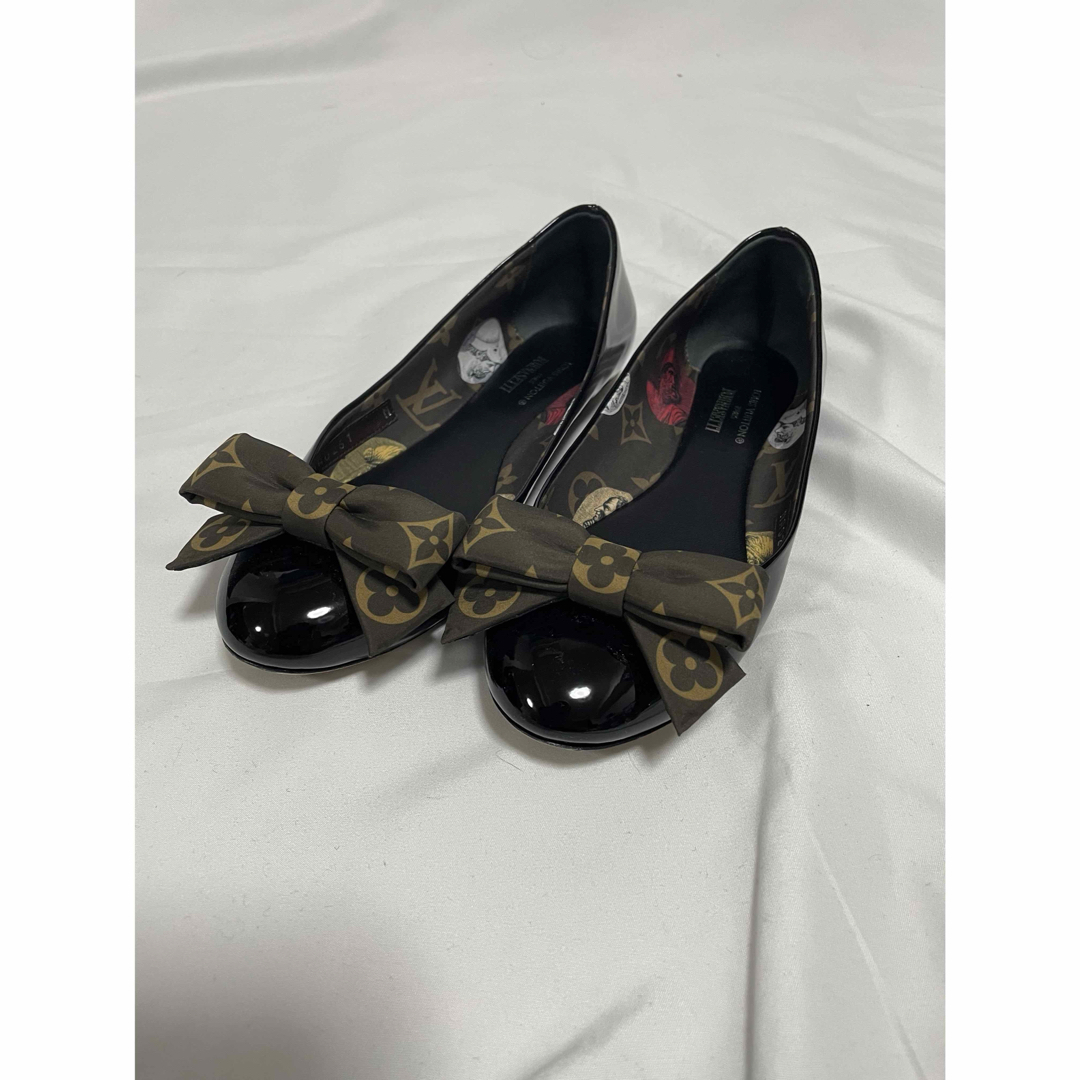 LOUIS VUITTON - LOUIS VUITTON ルイヴィトン LV パンプス LOUIS VUITTON - LOUIS VUITTON ルイヴィトン LV パンプス