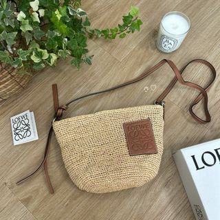 LOEWE - ロエベ ブローチ シルバー(値下げしました☆)の通販 by LOEWE - ロエベ ブローチ シルバー(値下げしました☆)の通販 by