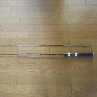 中古/美品】怒涛石鯛 十六・八 硬 軟調替穂先付 オクトパス 中古/美品】怒涛石鯛 十六・八 硬 軟調替穂先付 オクトパス