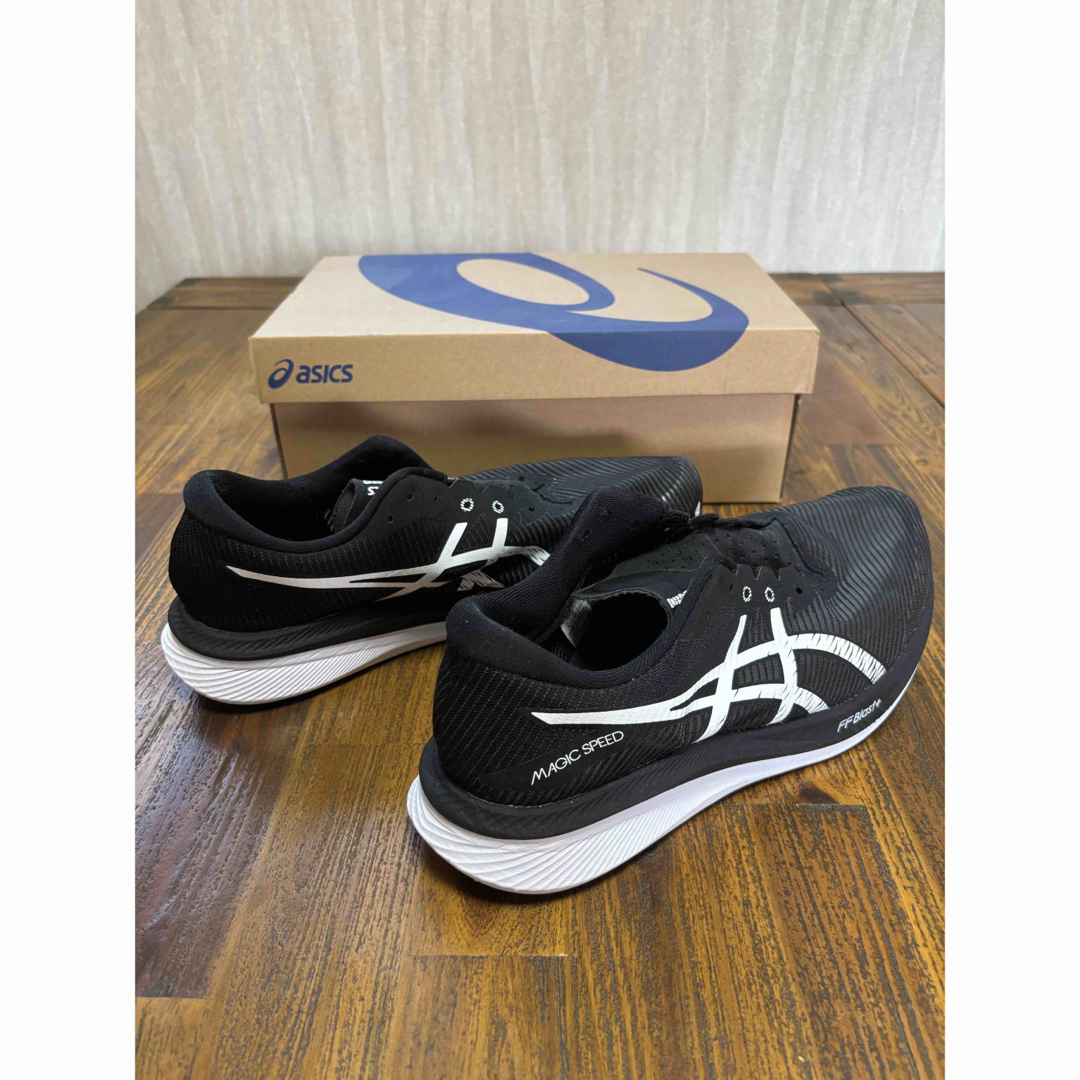 asics - ASICS MAGIC SPEED 3 ブラック/ホワイト wideの通販 by asics - ASICS MAGIC SPEED 3 ブラック/ホワイト wideの通販 by