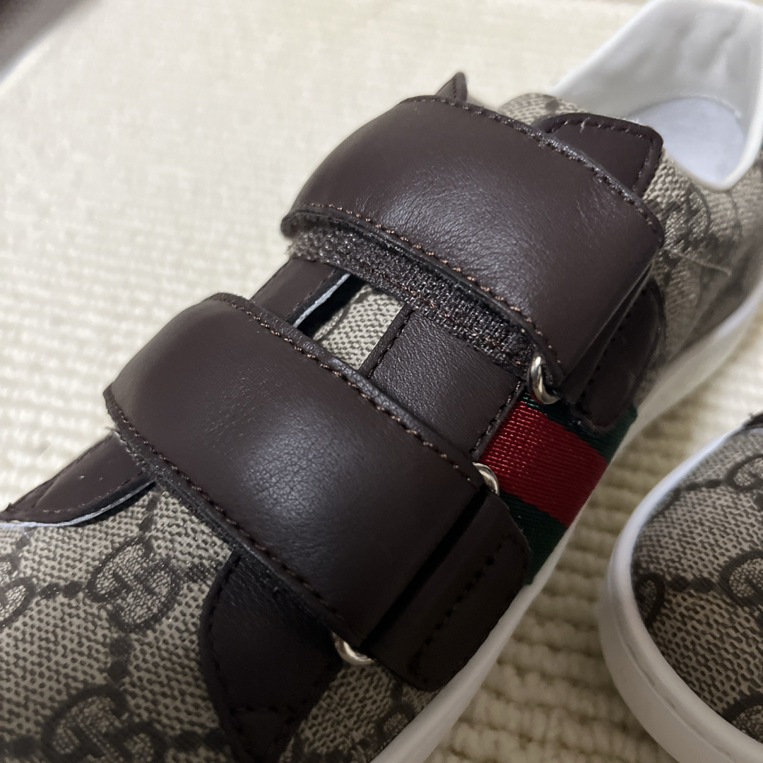GUCCI - ☆未使用☆GUCCI ☆22㌢GG柄スニーカージェリーライン GUCCI - ☆未使用☆GUCCI ☆22㌢GG柄スニーカージェリーライン