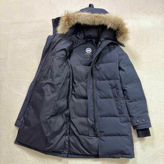 PRADA - PRADA ミンクファー 3角ロゴプレート フーデットロング PRADA - PRADA ミンクファー 3角ロゴプレート フーデットロング