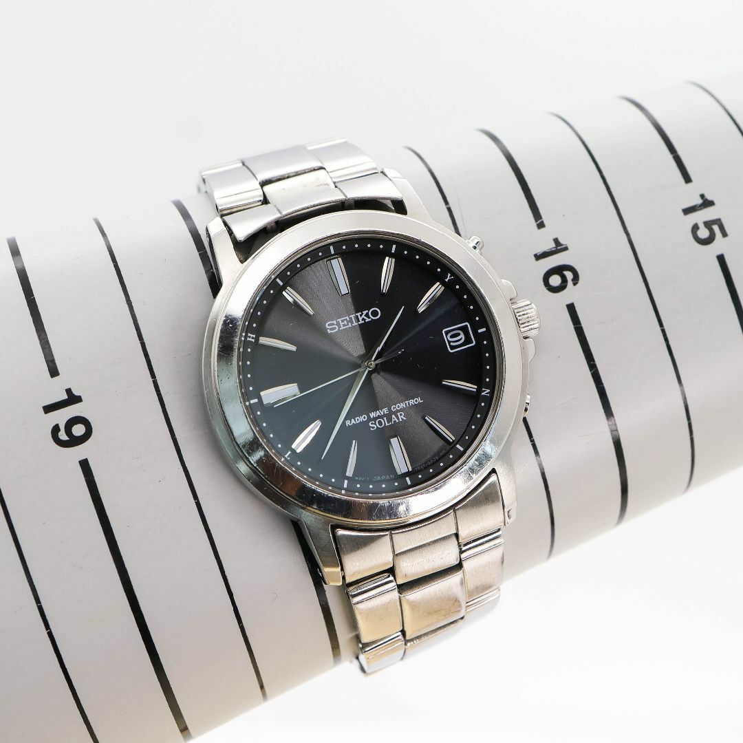 SEIKO - 稼働 SEIKO 腕時計 電波ソーラー デイト 軽量 SEIKO - 稼働 SEIKO 腕時計 電波ソーラー デイト 軽量