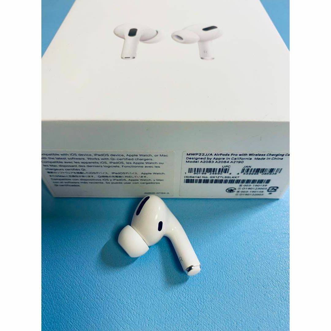 Apple - AirPods pro 1 両耳のみ イヤホン A20832084の通販 by Apple - AirPods pro 1 両耳のみ イヤホン A20832084の通販 by