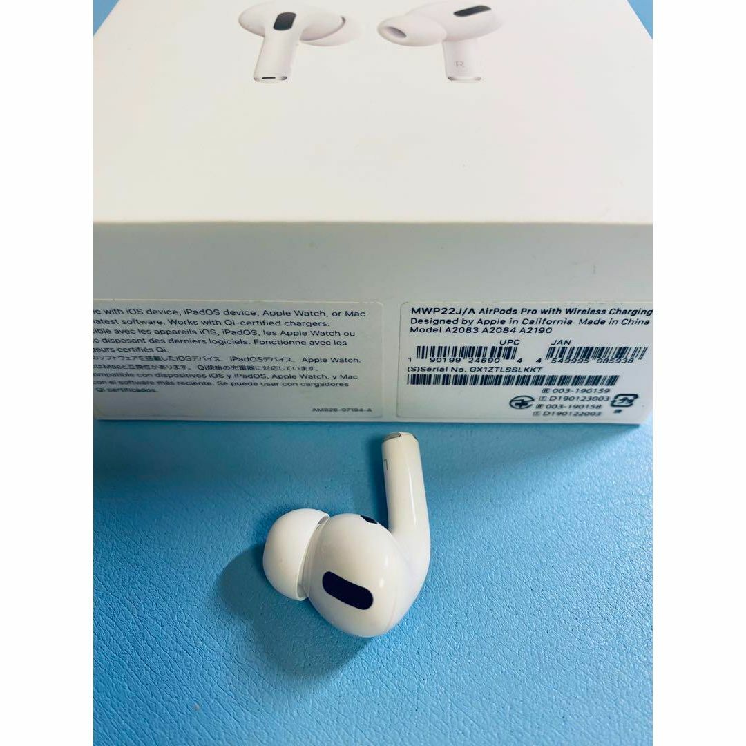 Apple - AirPods pro 1 両耳のみ イヤホン A20832084の通販 by Apple - AirPods pro 1 両耳のみ イヤホン A20832084の通販 by