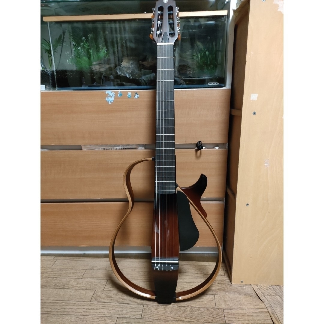 Yamaha SLG200N NT Silent Guitar Natural soft case included