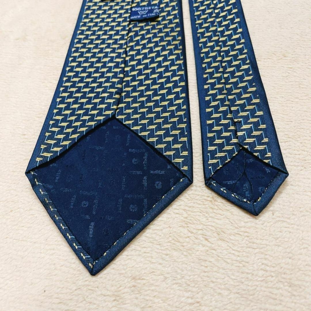 mila schon - 【極美品】ミラショーン ネクタイ 幾何学柄 シルク mila schon - 【極美品】ミラショーン ネクタイ 幾何学柄 シルク