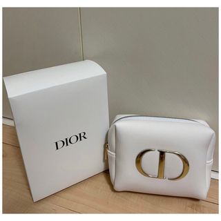 Christian Dior - DIOR クリスマスコフレ ポーチ 箱付きの通販 Christian Dior - DIOR クリスマスコフレ ポーチ 箱付きの通販