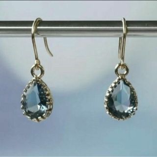 ビジュードエム 蜂 ダイヤ ピアス 0.36ct K18YG ミツバチ Bijou ビジュードエム 蜂 ダイヤ ピアス 0.36ct K18YG ミツバチ Bijou