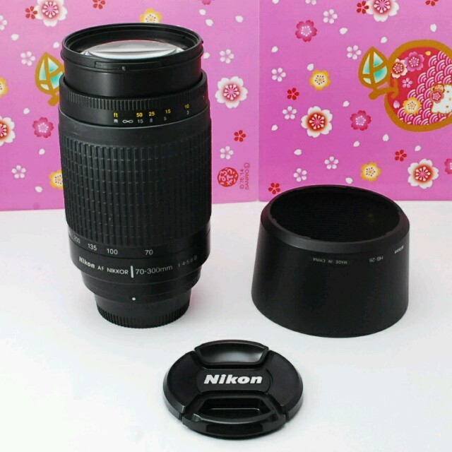 Nikon(ニコン)の★迫力３００ｍｍ超望遠！！★イベントに最適★ ニコン　ＡＦ　７０-３００ｍｍ スマホ/家電/カメラのカメラ(レンズ(ズーム))の商品写真