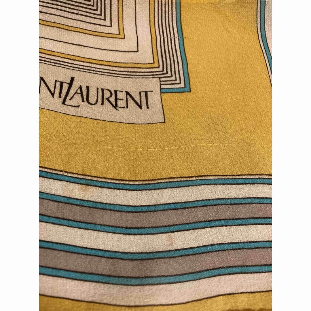 Yves Saint Laurent - YSL vintage 大判スカーフ 76×76 シアーの Yves Saint Laurent - YSL vintage 大判スカーフ 76×76 シアーの