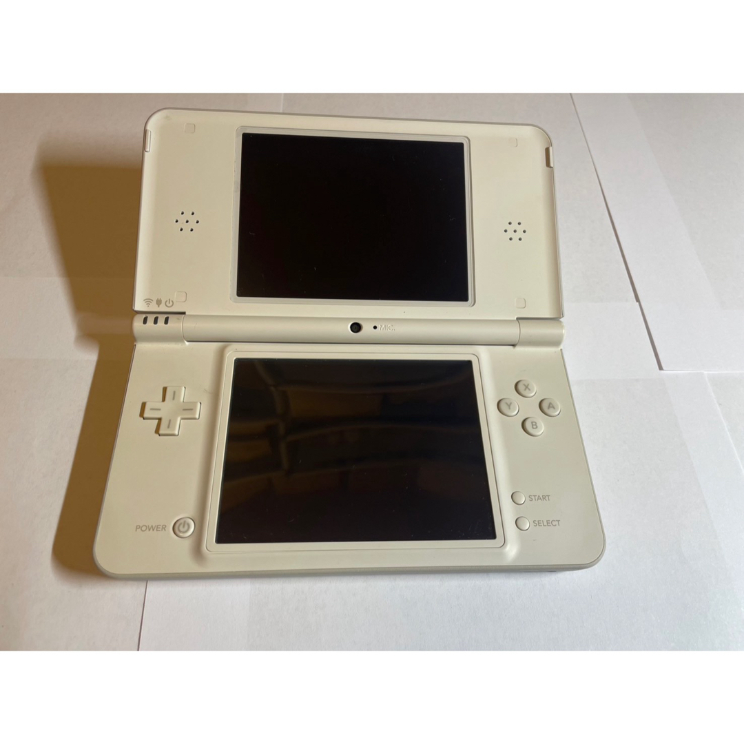 ニンテンドーDS - Nintendo DSi LL ホワイト 本体の通販 by ニンテンドーDS - Nintendo DSi LL ホワイト 本体の通販 by