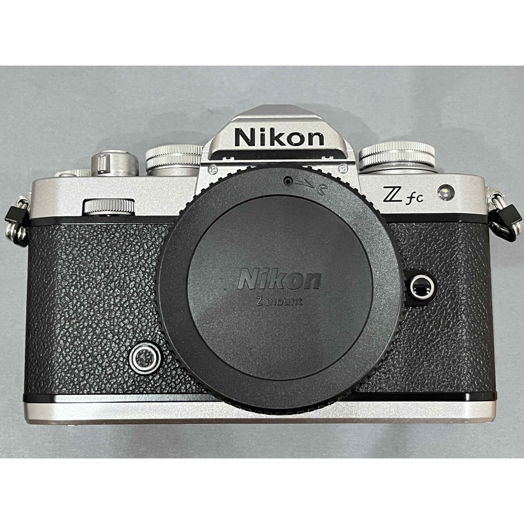 Nikon - Nikon Zfc 16-50 レンズキット シルバー 単焦点レンズ付 Nikon - Nikon Zfc 16-50 レンズキット シルバー 単焦点レンズ付