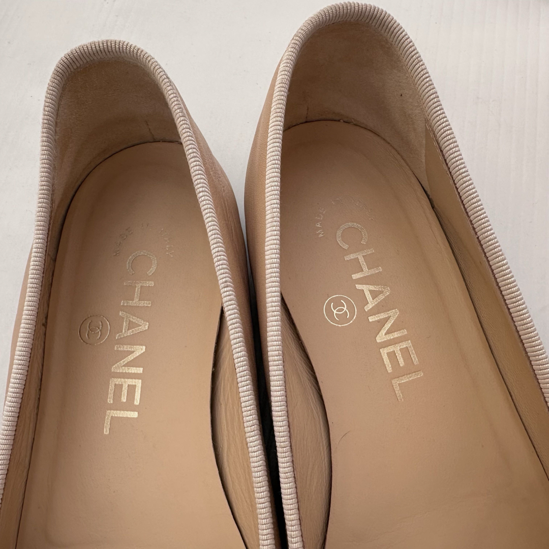 CHANEL - CHANEL シャネル バイカラー リボン バレリーナ CHANEL - CHANEL シャネル バイカラー リボン バレリーナ