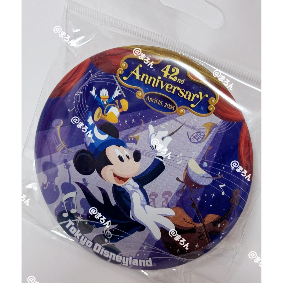Disney - 缶バッジ 42周年 ソーサラー ディズニー リゾート限定 Disney - 缶バッジ 42周年 ソーサラー ディズニー リゾート限定