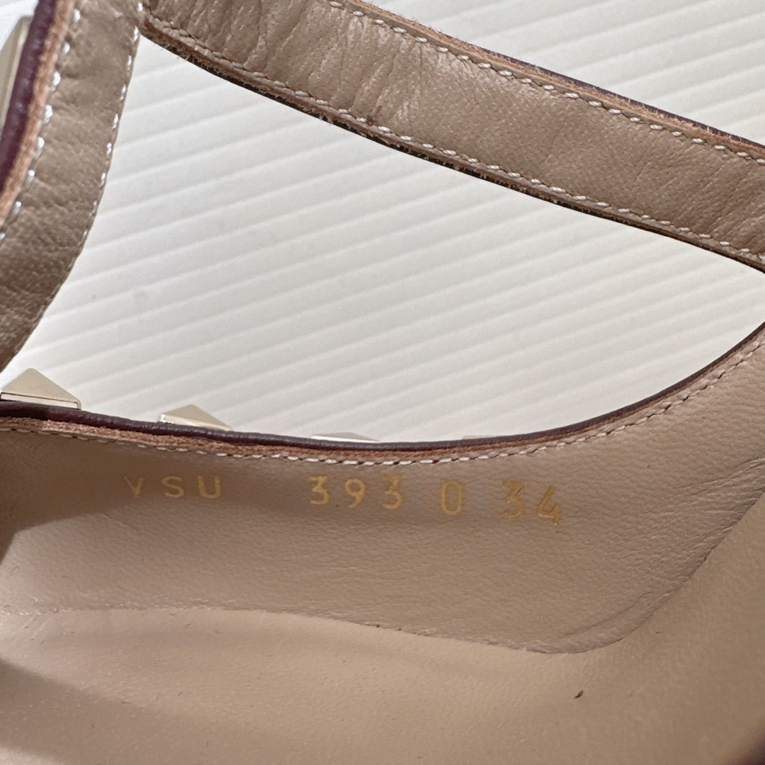 VALENTINO - VALENTINO ヴァレンティノ ロックスタッズ VALENTINO - VALENTINO ヴァレンティノ ロックスタッズ