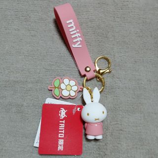 キラキララインストーン キティちゃん キーホルダーの通販 by キラキララインストーン キティちゃん キーホルダーの通販 by