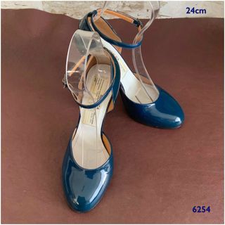 CELINE - □未使用品□CELINE セリーヌ パンプス サイズ37 CELINE - □未使用品□CELINE セリーヌ パンプス サイズ37
