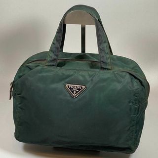 PRADA(グリーン・カーキ/緑色系)のフリマアイテム一覧 PRADA(グリーン・カーキ/緑色系)のフリマアイテム一覧