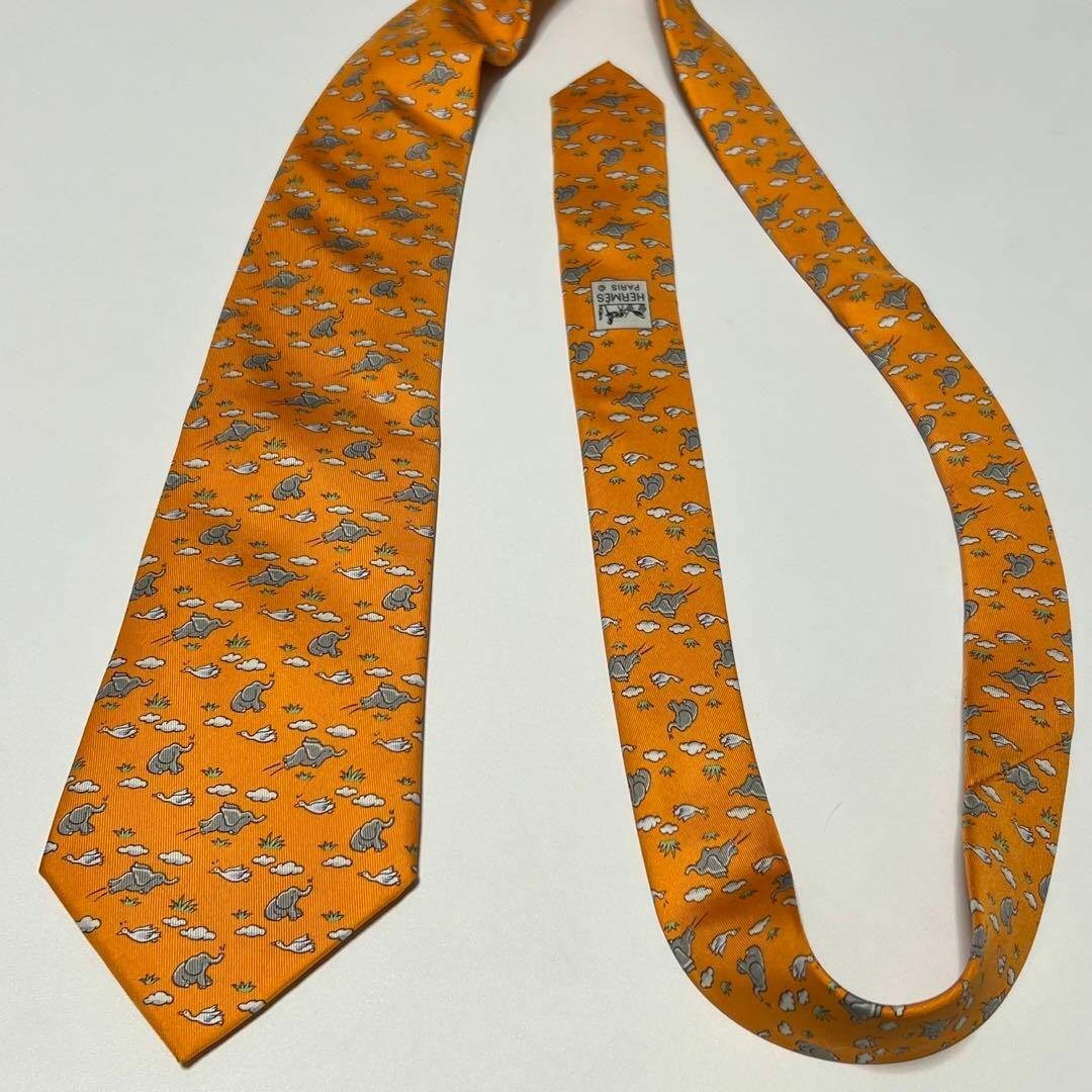 HERMES - HERMES 象柄 エレファント オレンジ ネクタイ 044944の HERMES - HERMES 象柄 エレファント オレンジ ネクタイ 044944の