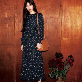 スライ(SLY)の週末限定値下げ美品 SLY GYPSOPHILIA DRESS ワンピース(ロングワンピース/マキシワンピース)