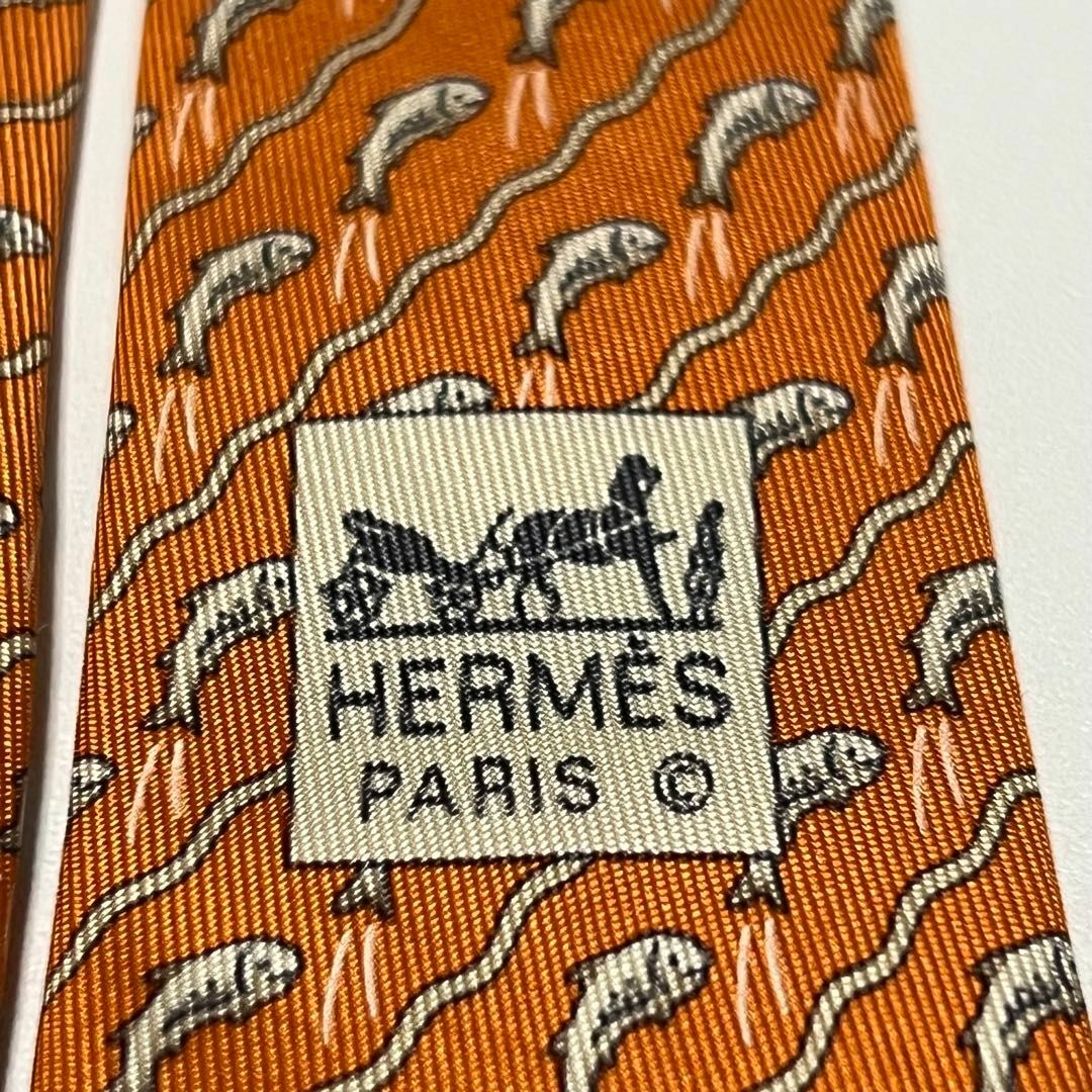 HERMES - HERMES 魚柄 オレンジ ネクタイ 044644の通販 by ☆即 HERMES - HERMES 魚柄 オレンジ ネクタイ 044644の通販 by ☆即